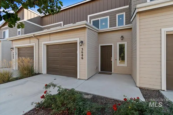 5686 Cherry Lane, Nampa, ID 83687
