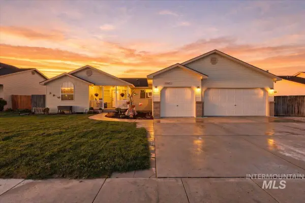 1045 SW Julia Street, Mountain Home, ID 83647