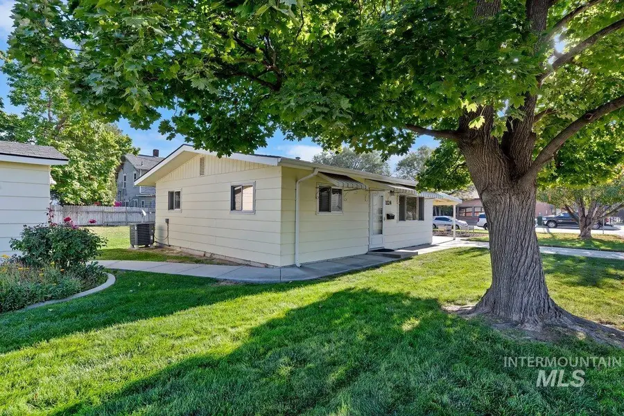1124 6th Street North, Nampa, ID 83687 - #3