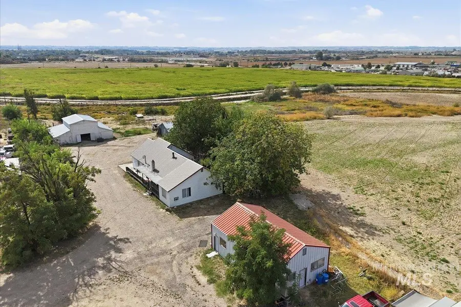 15520 Green Rd, Caldwell, ID 83607 - #3