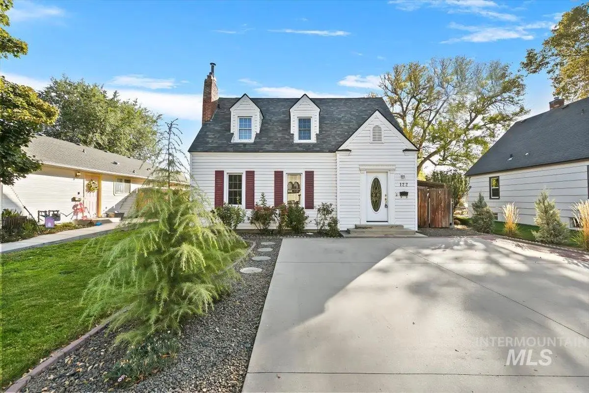 122 N Yale St, Nampa, ID 83651 - #1