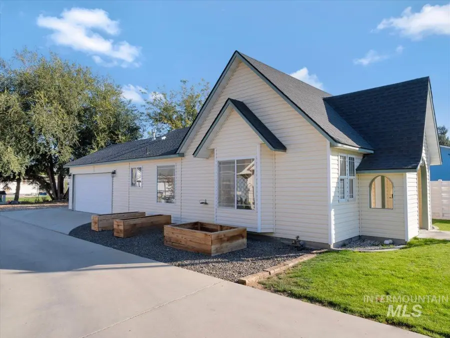 1014 E Main, Emmett, ID 83617 - #3