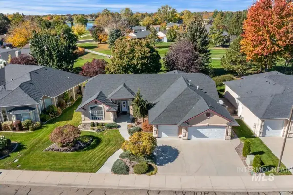 2449 N Turnberry Way, Meridian, ID 83646