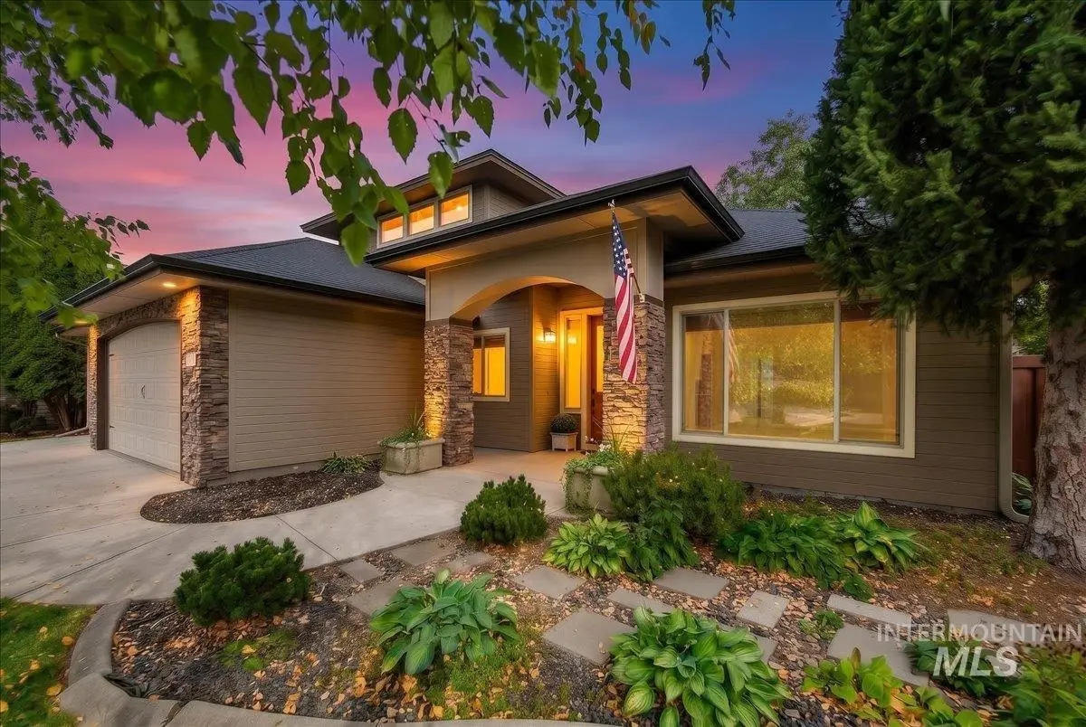 1148 E Redwall Ct, Meridian, ID 83646 - #1