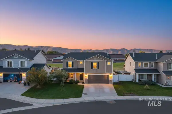 1935 E Marsh Creek Rd, Emmett, ID 83617
