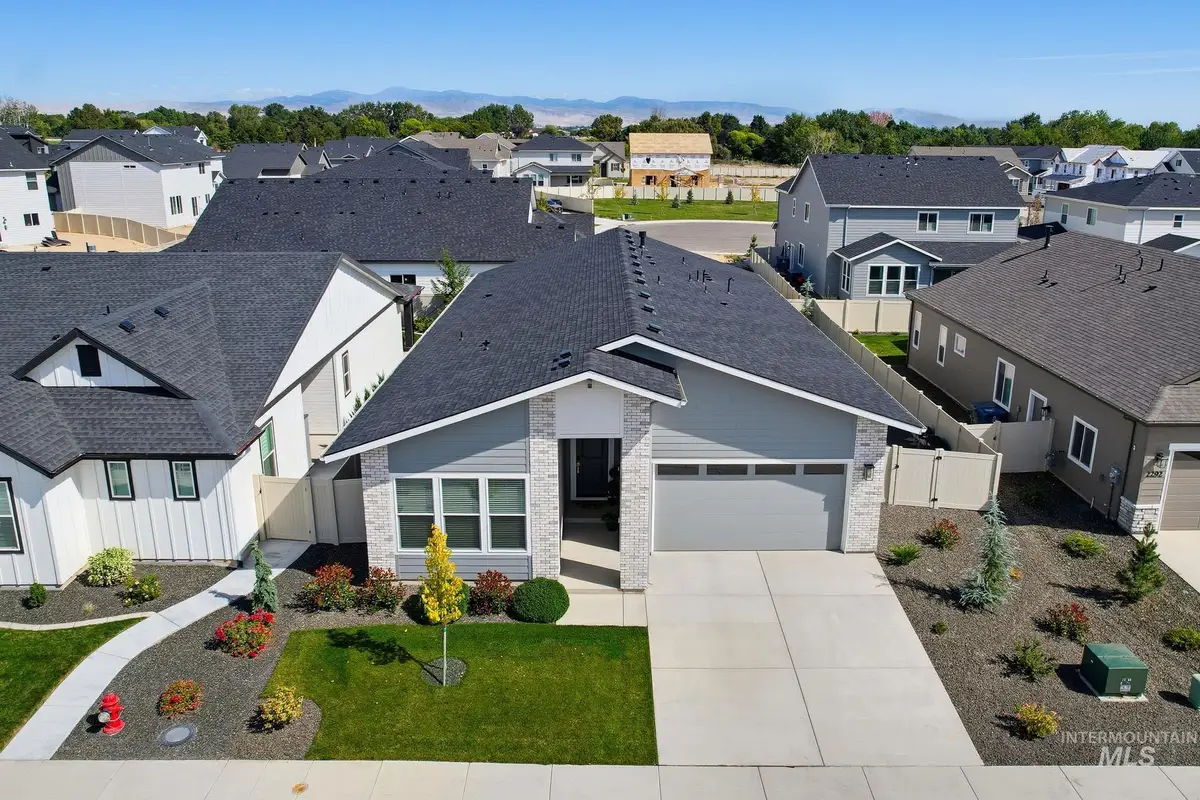 2306 Ice Fire Ave, Star, ID 83669 - #1