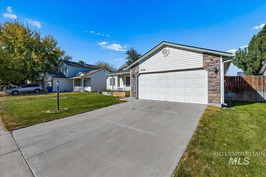 8374 W Falling Star St, Boise, ID 83709 - #3