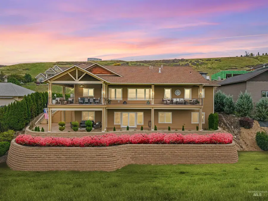 3962 Foothill Dr, Lewiston, ID 83501 - #2