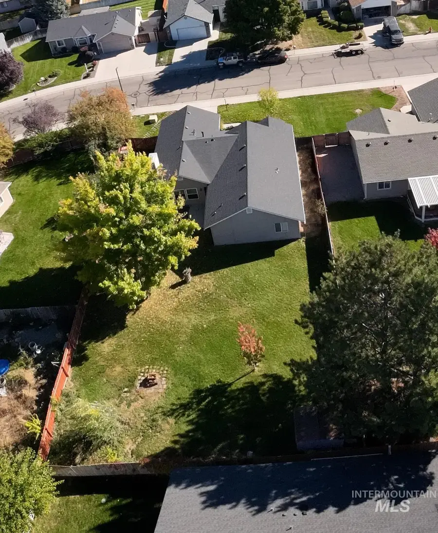 563 S Canvasback, Meridian, ID 83642 - #3