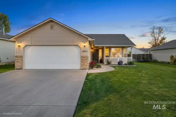 11695 W Huckleberry Dr, Nampa, ID 83651