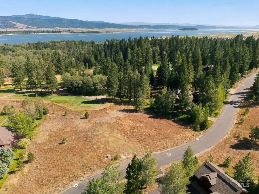 880 Discovery Dr, Donnelly, ID 83615 - #3