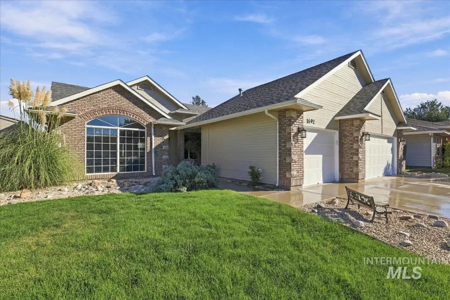 1692 S Goldsmith Ave, Meridian, ID 83642 - #3