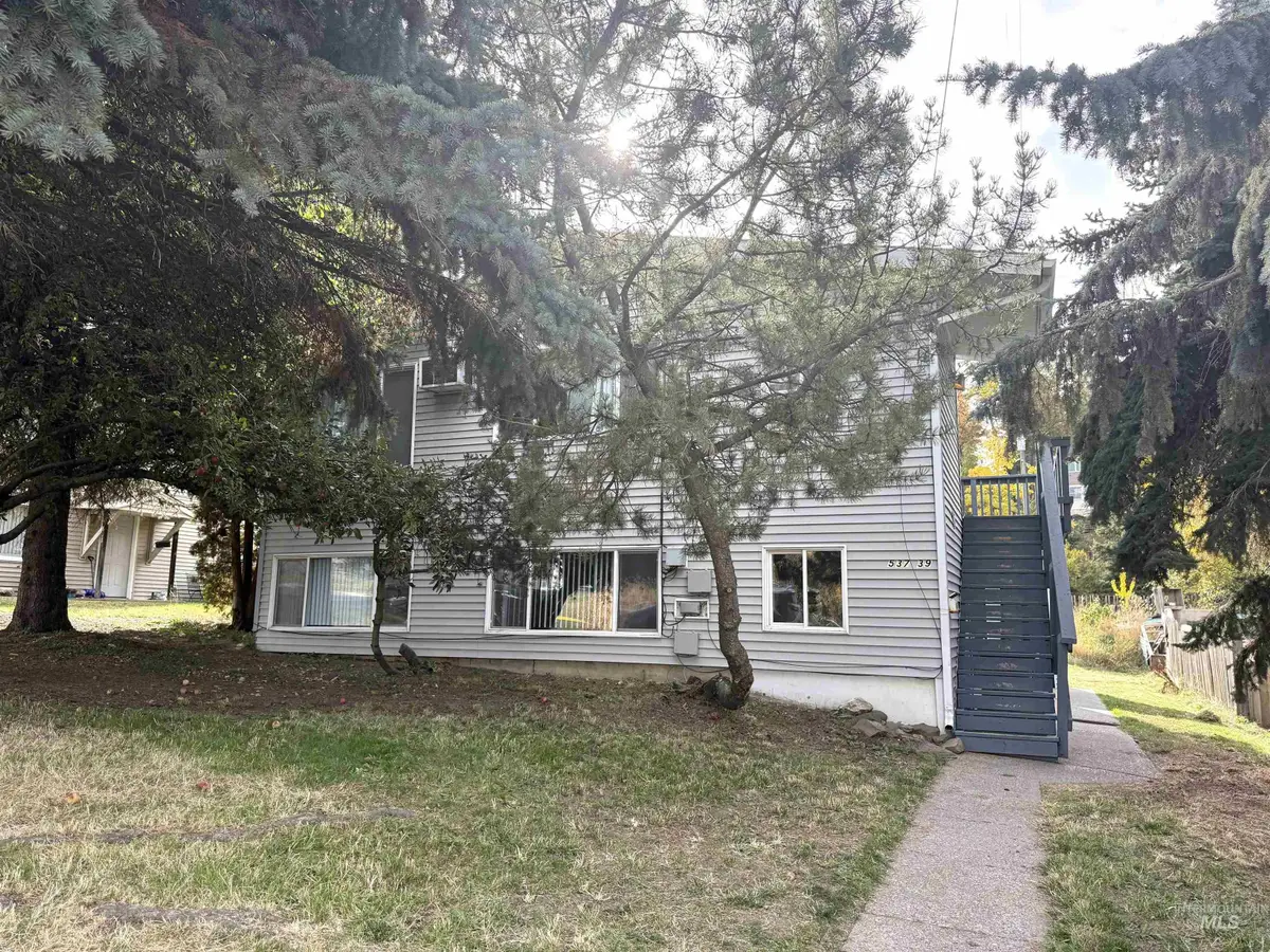 537 E E Street, Moscow, ID 83843 - #1