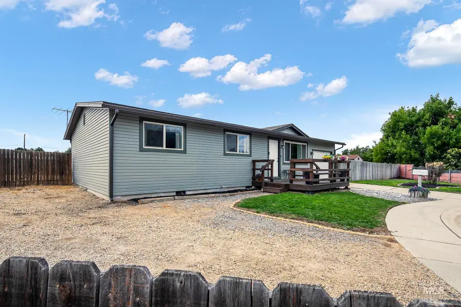 11469 W Hanks St, Boise, ID 83709 - #3