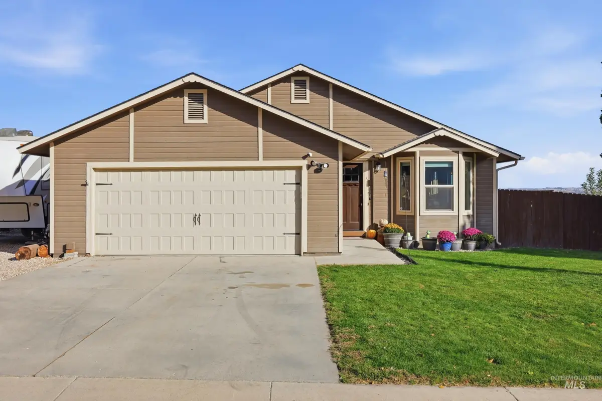 21270 Whittier Dr, Greenleaf, ID 83626 - #1