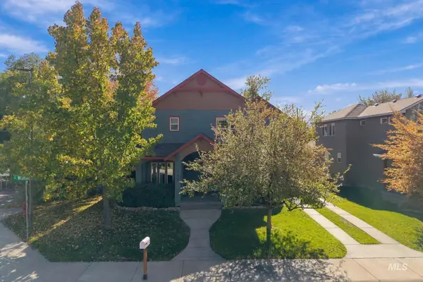199 E Wishbone Ct, Boise, ID 83706