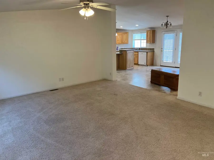 910 Moon Glo #30, Buhl, ID 83316 - #2