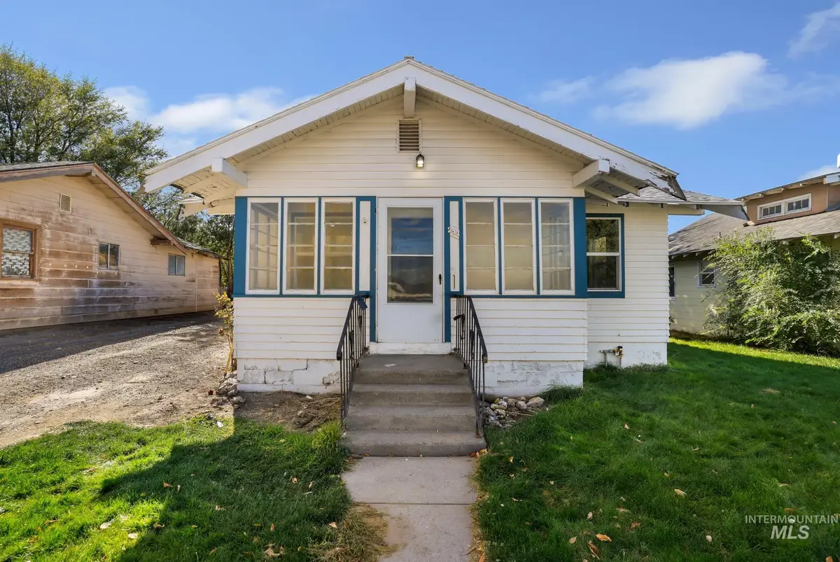 211 11th Ave N., Buhl, ID 83316 - #1