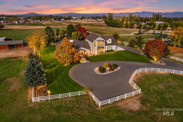 2985 S Miracle Ln, Meridian, ID 83642