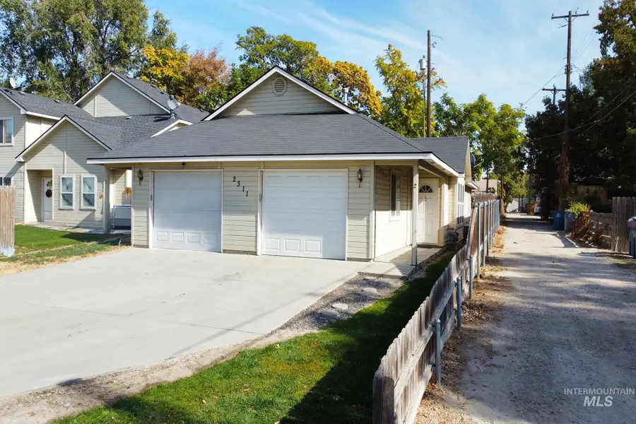 2311 S Ohio Ave, Caldwell, ID 83605 - #3