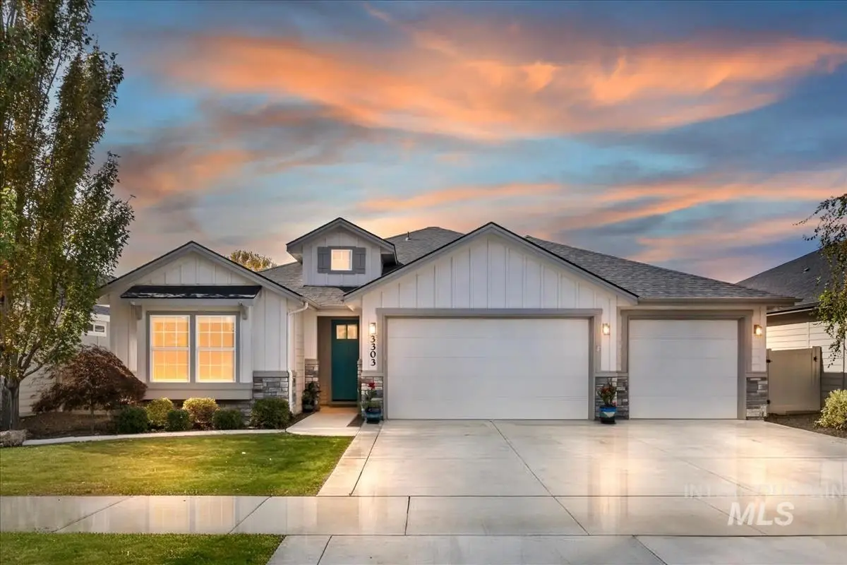 3303 S Saxony Ave, Eagle, ID 83616 - #1