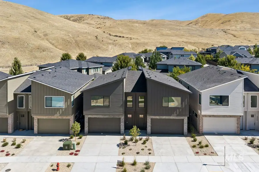 5066 S Brian Ave, Boise, ID 83716 - #2