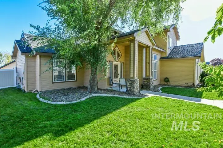 280 E Sunrise Rim Rd, Nampa, ID 83686 - #1