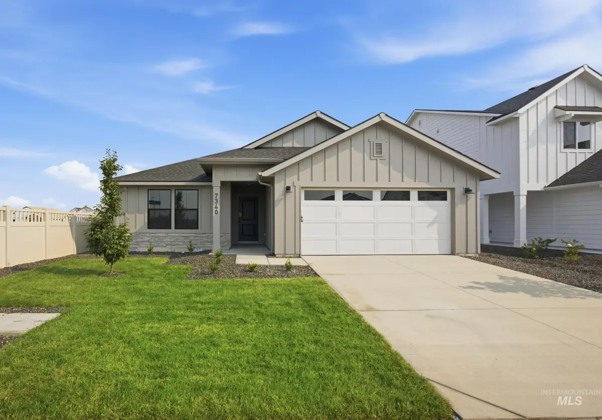 7381 W Newtown Dr, Eagle, ID 83616 - #1
