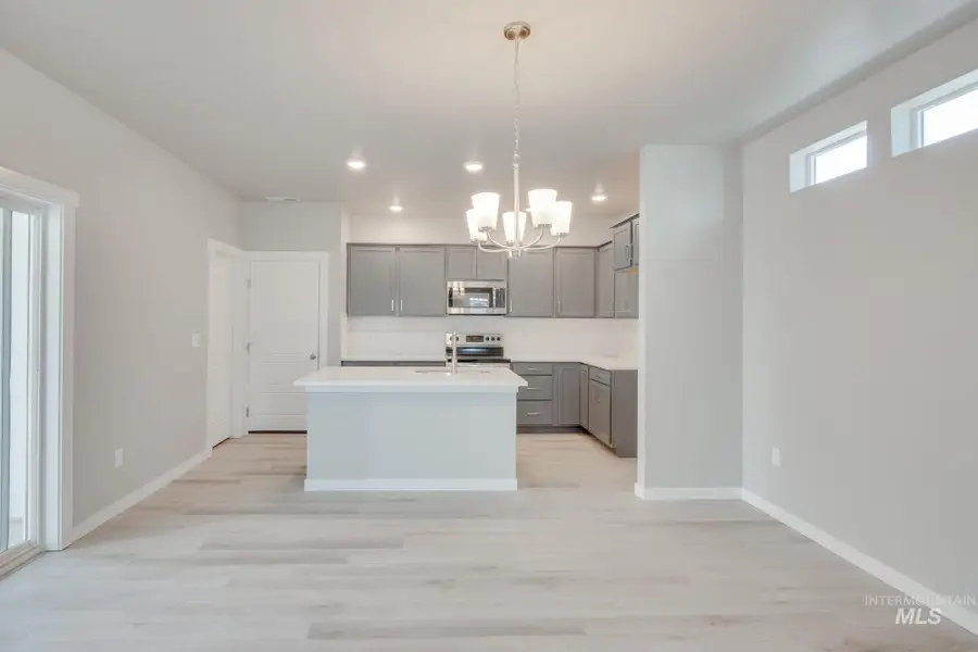 5900 S Baneberry Ave, Meridian, ID 83642 - #3