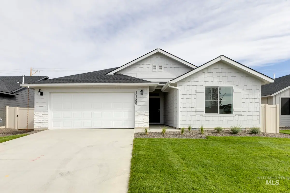 3919 W Lakehills St, Meridian, ID 83642 - #1