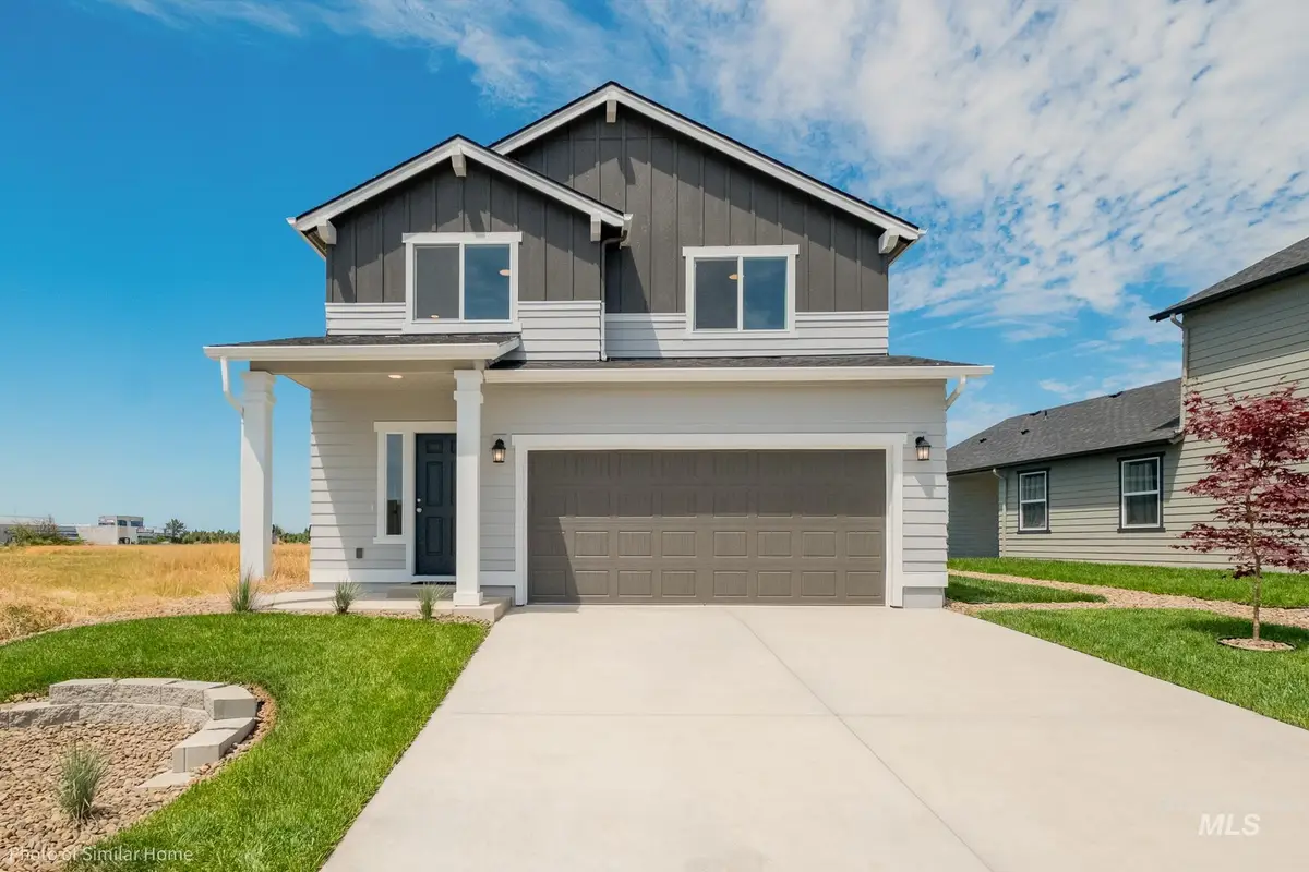 633 SW Mendenhall St, Mountain Home, ID 83647 - #1