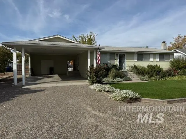 607 N 5th St, Nyssa, OR 97913 - #3