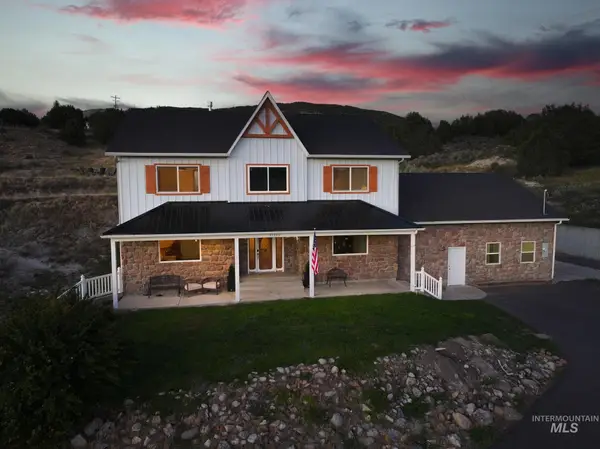 11242 W Dempsey Creek, Lava Hot Springs, ID 83246