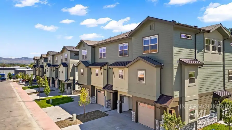 7558 W Swain Lane, Garden City, ID 83714 - #2