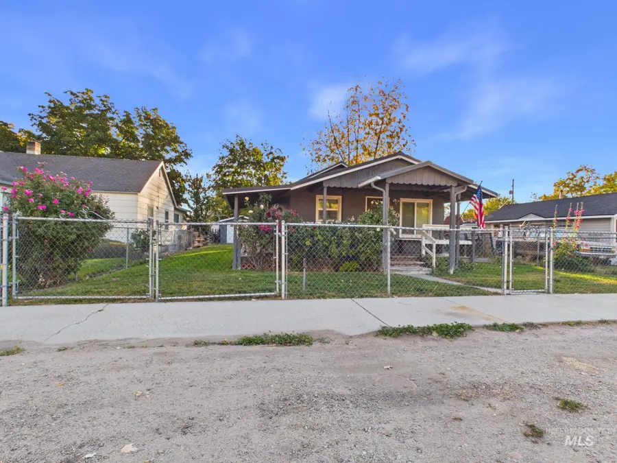 820 S Boise Ave., Emmett, ID 83617 - #3