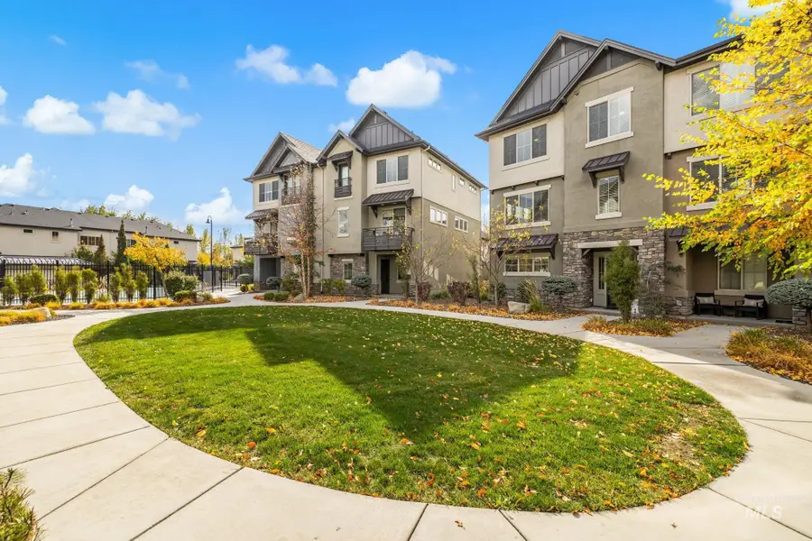 3320 E Front Runner Lane, Boise, ID 83716 - #2