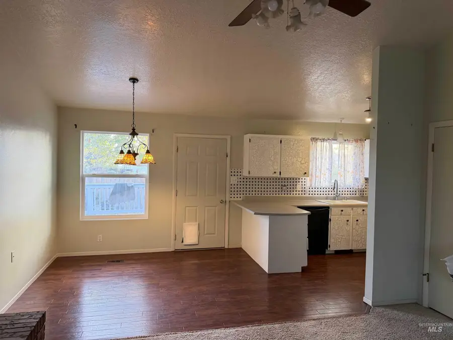 1298 Park Meadows, Twin Falls, ID 83301 - #2