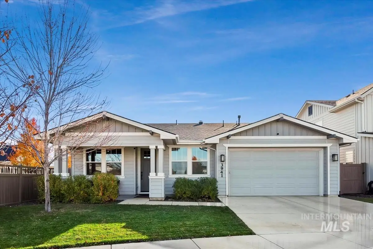 3941 E Berghan St, Meridian, ID 83642 - #1
