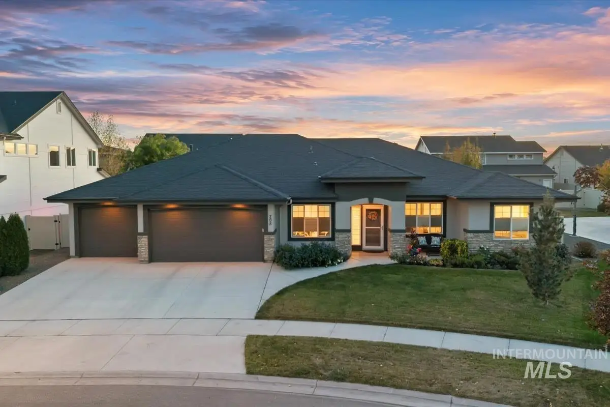 705 E Pascua Dr, Kuna, ID 83634 - #1