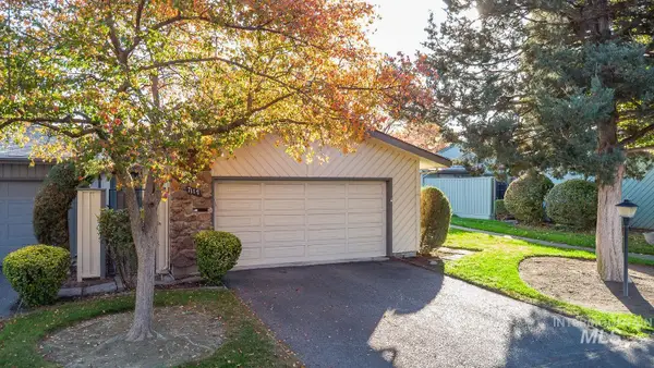 7117 W Cascade Dr, Boise, ID 83704