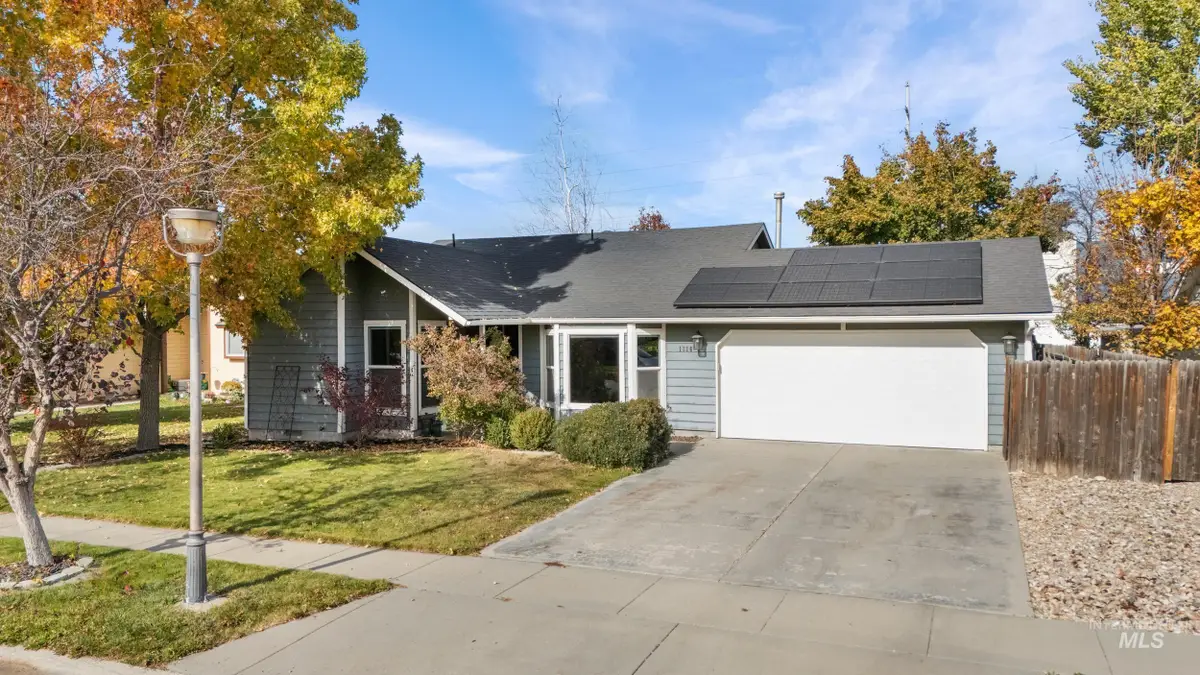 1316 W Crestwood Dr, Meridian, ID 83642 - #1