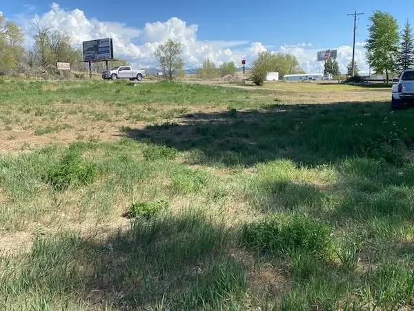 TBD S Frontage Rd., American Falls, ID 83211