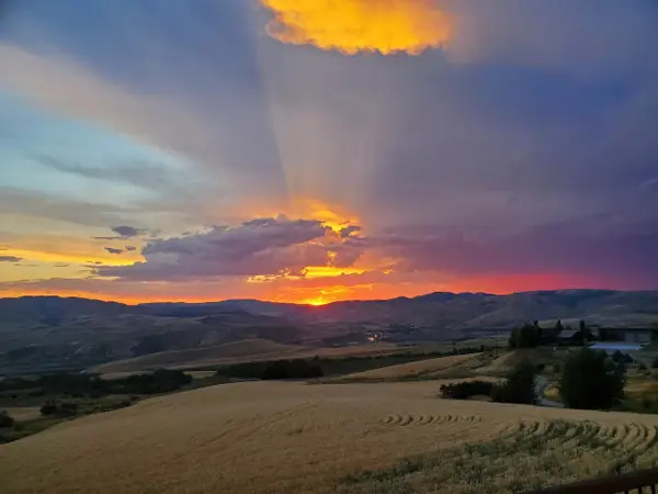 000 Eagle Point, Inkom, ID 83245