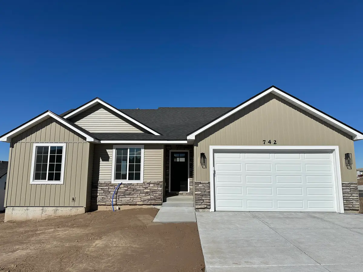 742 RUSTIC ROAD, Pocatello, ID 83201 - #1
