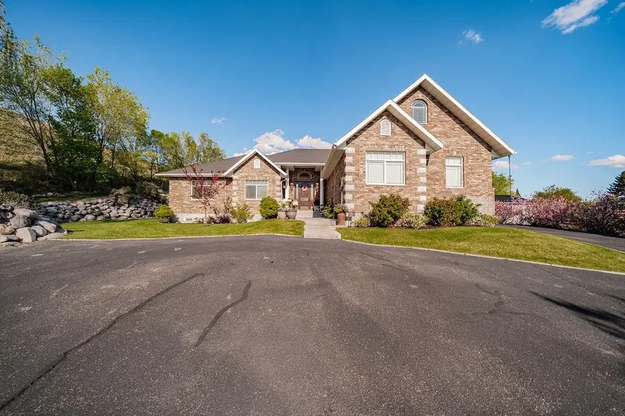 230 Hewlett Dr, Pocatello, ID 83201 - Image #2