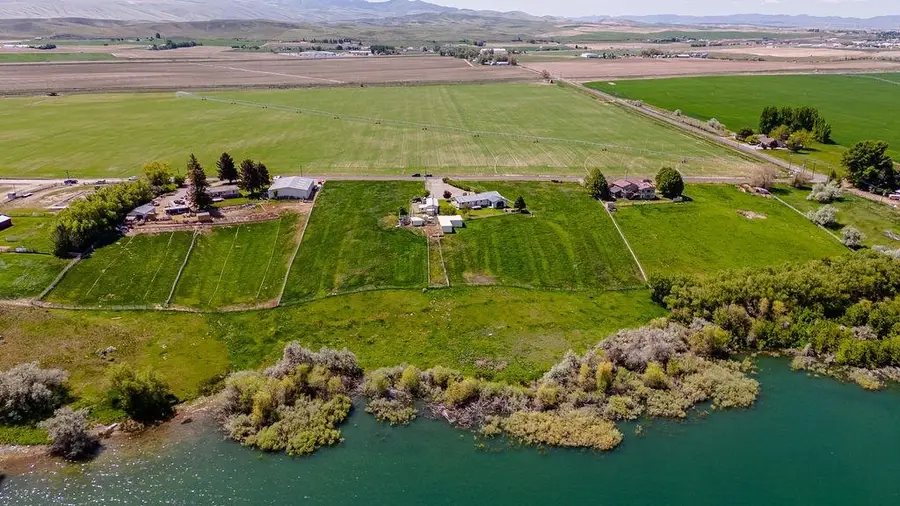 2587 Sparks Ln, American Falls, ID 83211 - Image #3