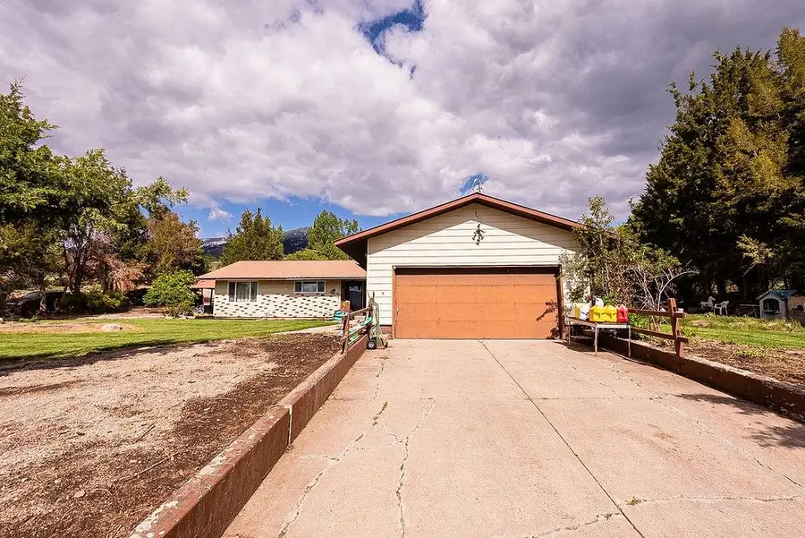 582 E Upper Rock Creek Rd, Inkom, ID 83245 - Image #2