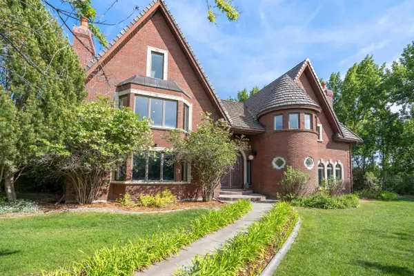 4976 E 49th S, Idaho Falls, ID 83406