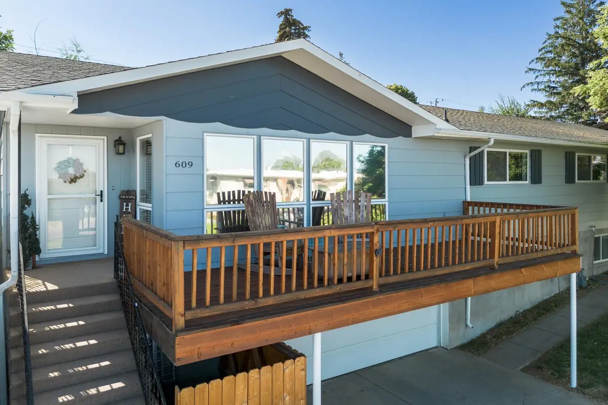 609 Calder Ave, American Falls, ID 83211 - Image #1