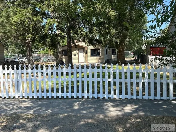 685 S Stout, Blackfoot, ID 83221